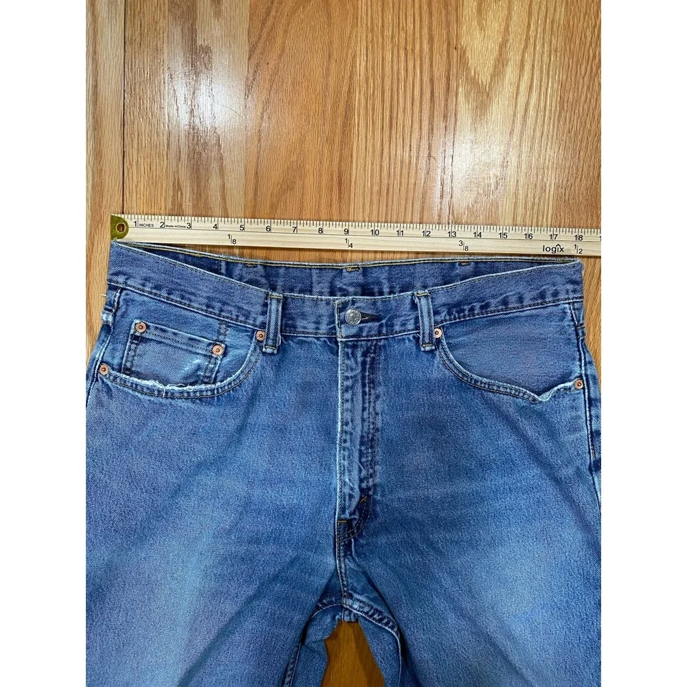 Levi's 550 Jeans Mens 38x30 Blue‎ Denim Medium Wash Straight Leg Relaxed Dadcore